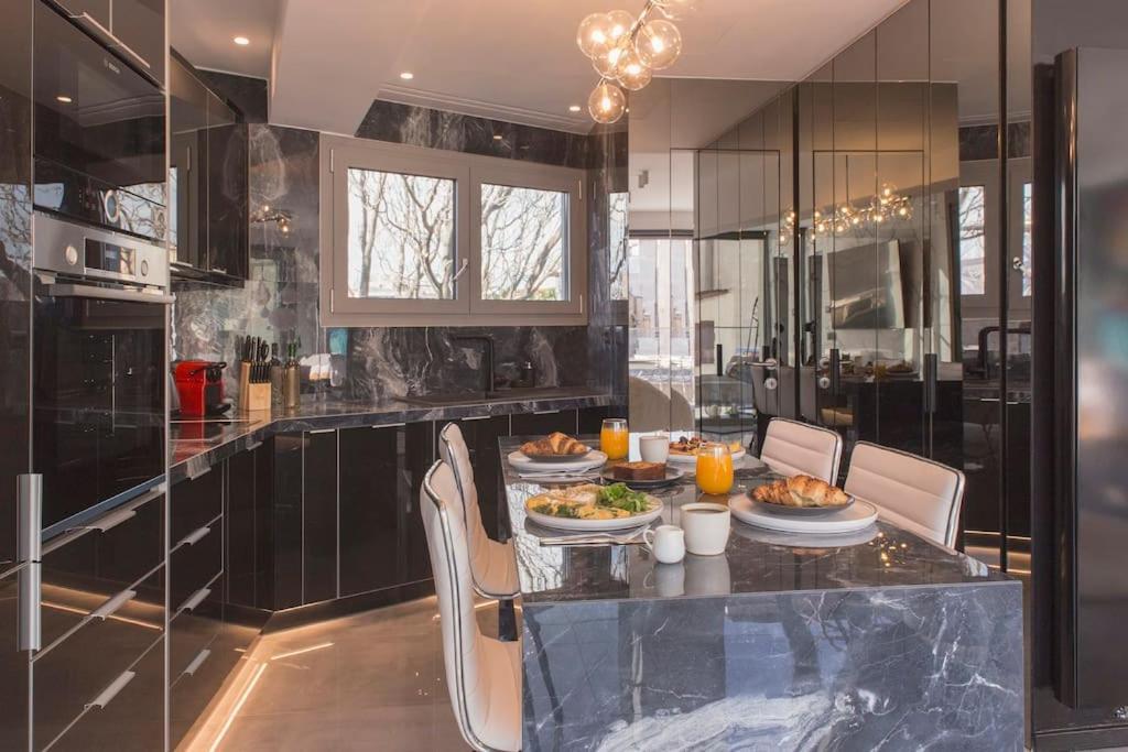 Luxury Acropolis View Apartment-Living Stone Black Pearl Atenas Exterior foto