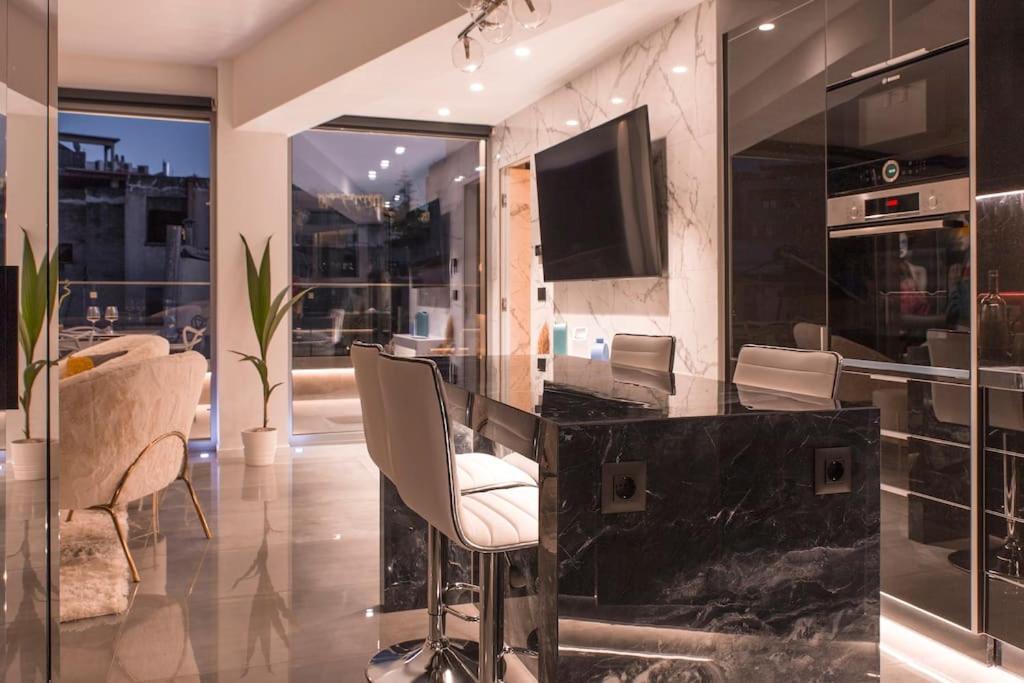 Luxury Acropolis View Apartment-Living Stone Black Pearl Atenas Exterior foto