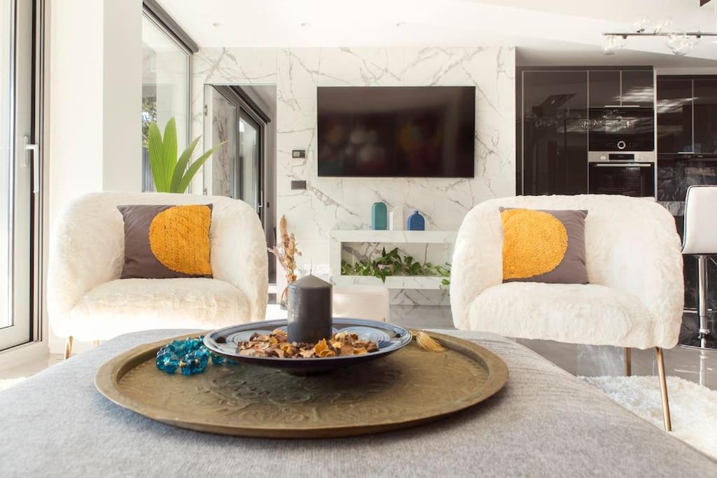 Luxury Acropolis View Apartment-Living Stone Black Pearl Atenas Exterior foto